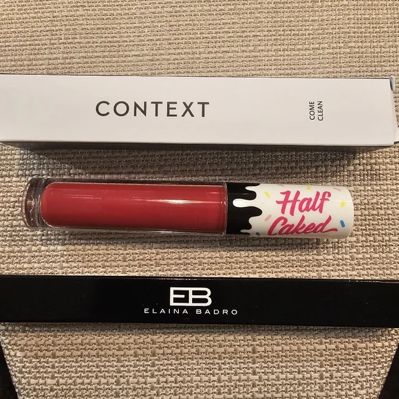 Lip Makeup Bundle: liquid lipsticks and lip pencil in nudes/reds - Picture 3 of 6